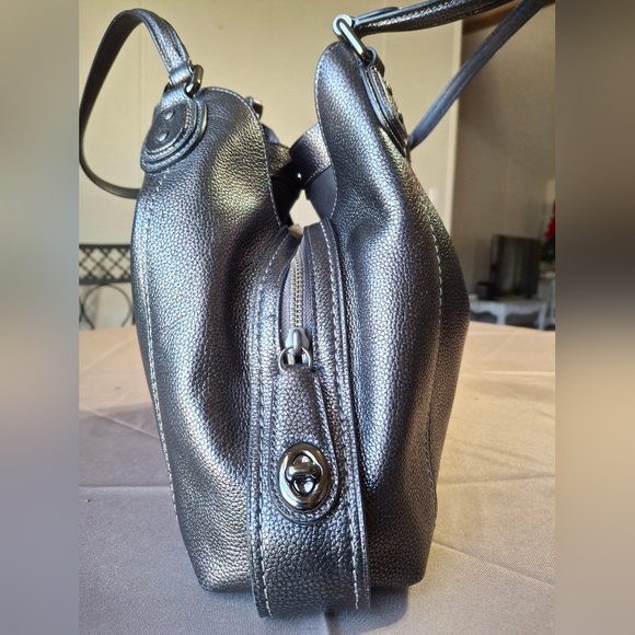 Coach Edie 31 87399 Carryall Shoulder Bag Tote Purse - Picture 3 of 8